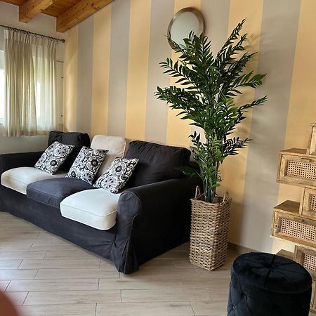 Apartamento Menaggio Down Town Exterior foto