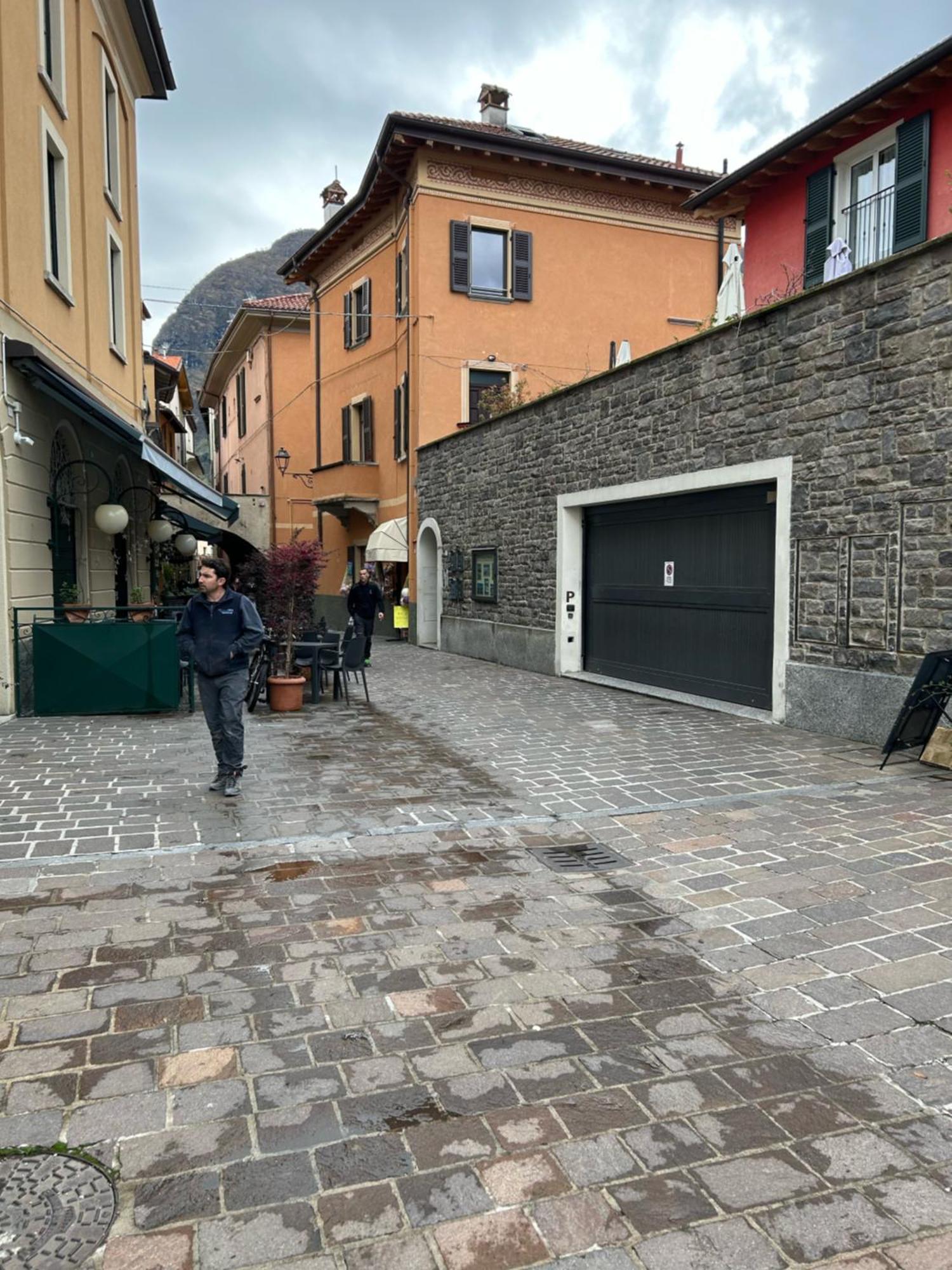 Apartamento Menaggio Down Town Exterior foto