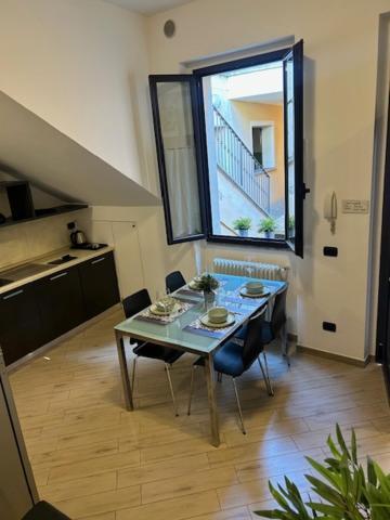 Apartamento Menaggio Down Town Exterior foto